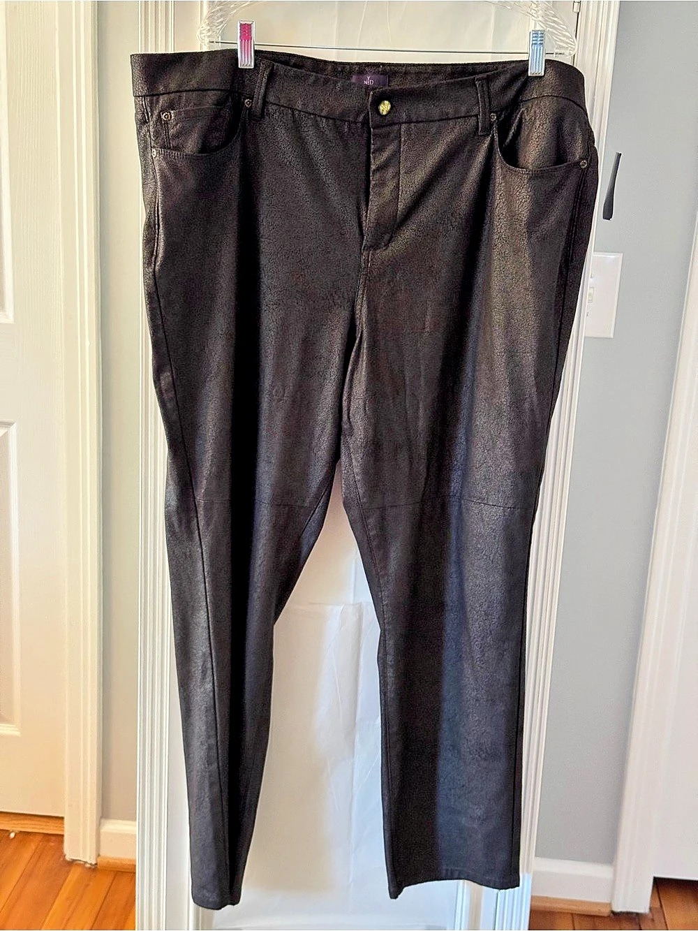 NWT NYDJ Black Faux Leather Lift Tuck Skinny Pants Jeans Size 22W